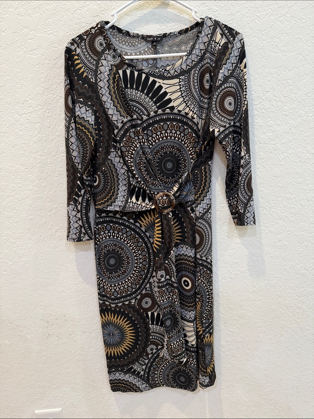 Sami & Jo Black, Cream and Gold Patterned Belted Midi Dress